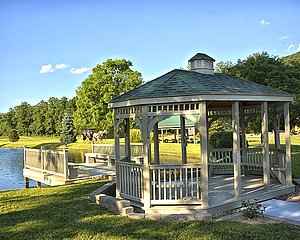 The Gazebo at Creekside Resort, www.creekside-resort.com The Gazebo at Creekside Resort, www.creekside-resort.com